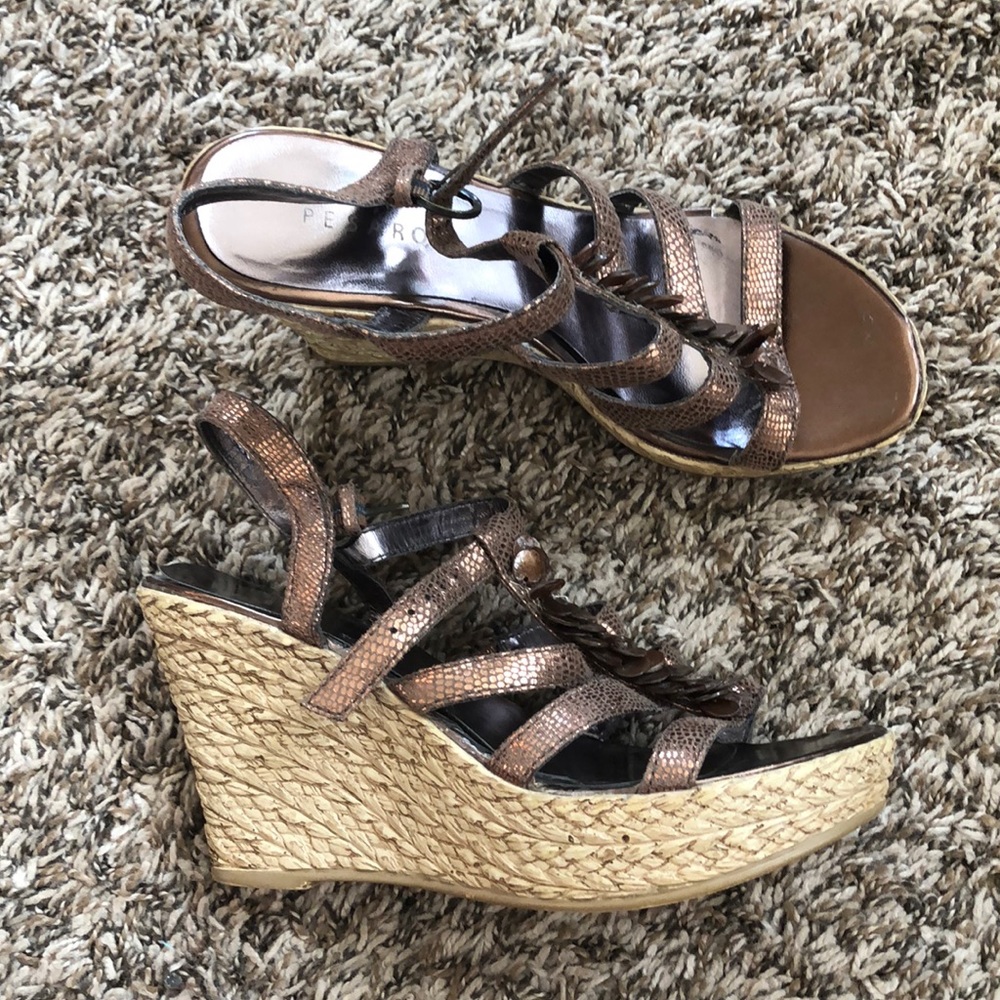 Bronze wedges